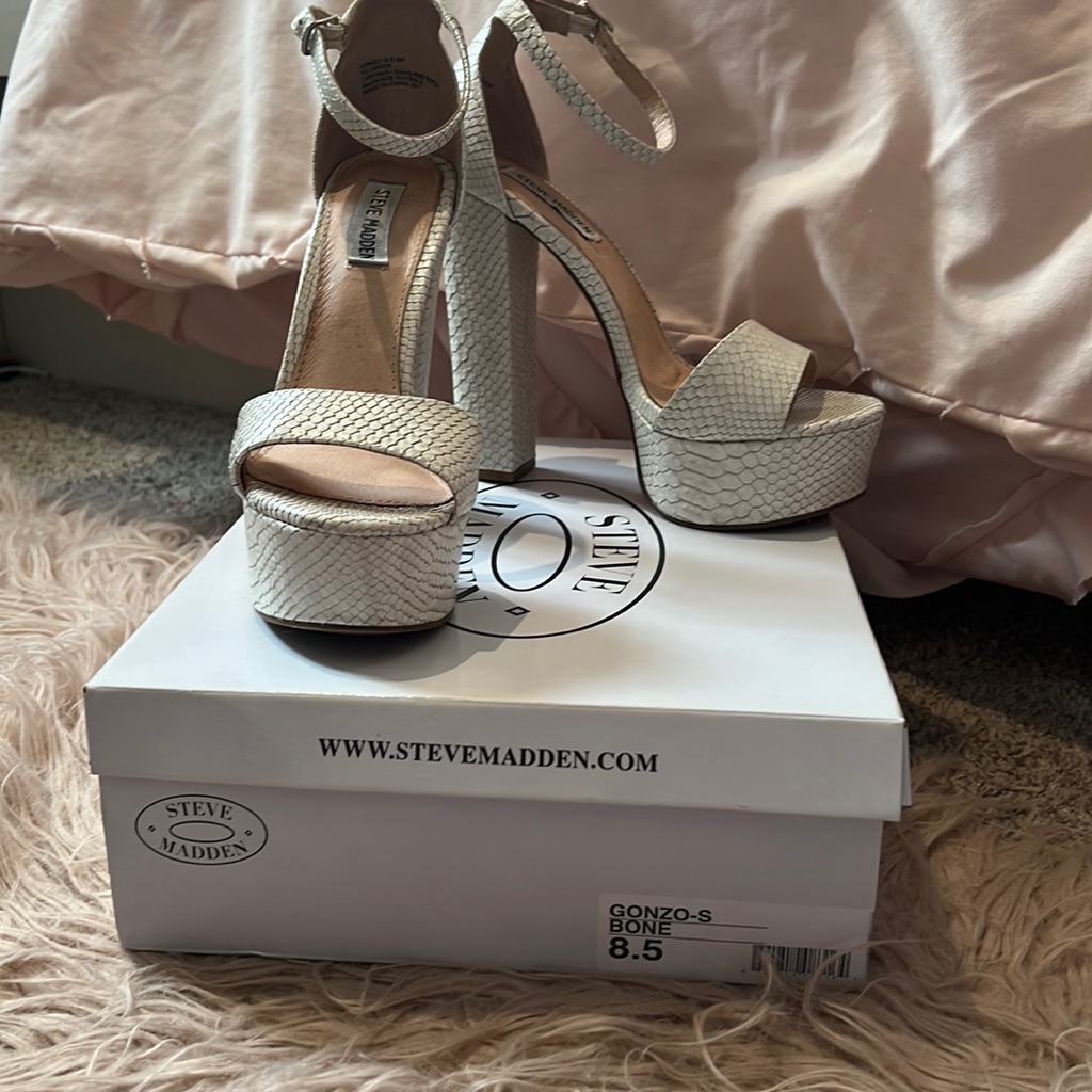 Steve Madden Snakeskin Gonzo-S In Bone